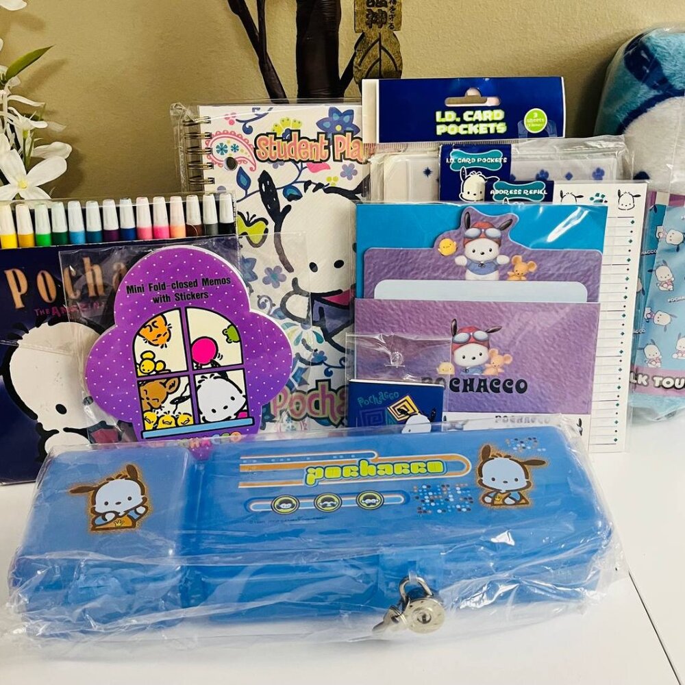 Vintage Pochacco Stationery Blanket Bundle